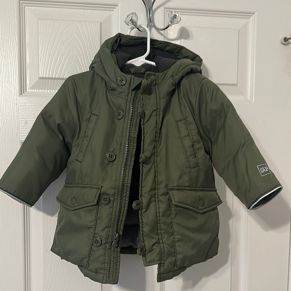 GAP Green Puffer Jacket with Hood and Insulation